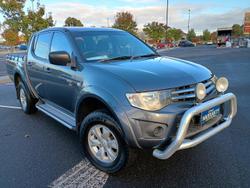 2010 Mitsubishi Triton GL-R