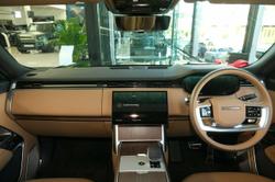 2026 Land Rover Range Rover P530 Autobiography