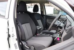 2016 Mitsubishi Triton GLX