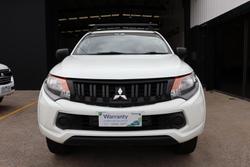2016 Mitsubishi Triton GLX