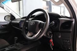 2018 Toyota Hilux SR