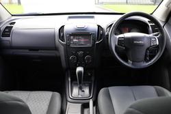 2017 Isuzu D-MAX SX High Ride