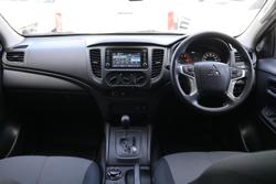 2021 Mitsubishi Triton GLX