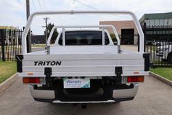 2018 Mitsubishi Triton GLX ADAS