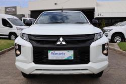 2018 Mitsubishi Triton GLX ADAS