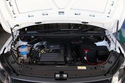 2017 Volkswagen Caddy TSI220
