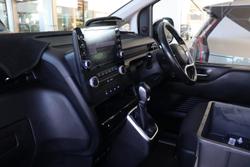 2021 Hyundai STARIA LOAD