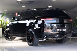 2025 Land Rover Range Rover Sport D250 Dynamic SE