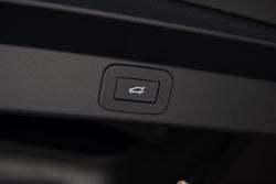 2025 Land Rover Range Rover Sport D250 Dynamic SE