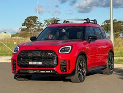 2025 MINI Countryman JCW Favoured