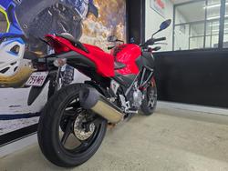 2014 Honda CB300F (ABS) RED