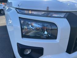 2025 Mitsubishi Triton GLX+