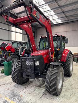CASE IH Farmall 110M Cab Tractor Fel 110Hp Low Hours 835
