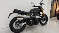 2026 Triumph SCRAMBLER 900 BLACK