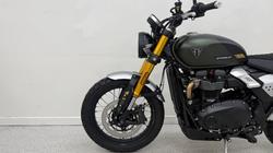 2026 Triumph SCRAMBLER 900 BLACK