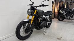 2026 Triumph SCRAMBLER 900 BLACK