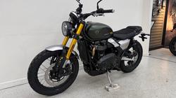 2026 Triumph SCRAMBLER 900 BLACK