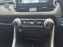 2020 Toyota RAV4 GXL