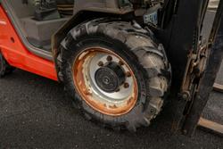 2014 Manitou Mh254t Red