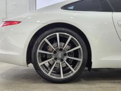 2013 Porsche 911 Carrera