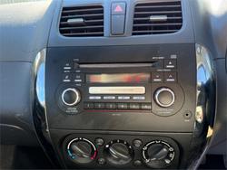 2013 SUZUKI SX4 CROSSOVER GY Red