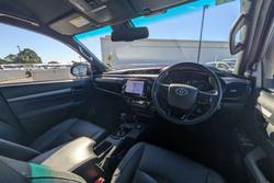 2024 Toyota Hilux Rogue 48V