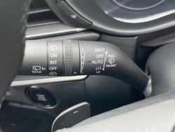 2025 Mazda CX-30 G20 Evolve