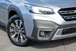2025 Subaru Outback AWD Touring XT
