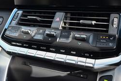 2022 Toyota Landcruiser VX