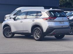 2024 Nissan X-TRAIL ST