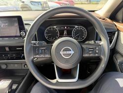 2024 Nissan X-TRAIL ST