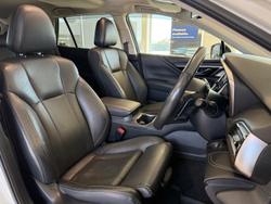 2023 Subaru Outback AWD Touring