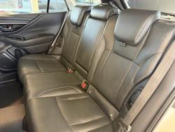 2023 Subaru Outback AWD Touring