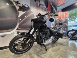 2017 Harley-Davidson Sport Glide 107 (FLSB) Softail Black