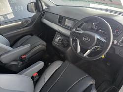 2023 LDV G10 +