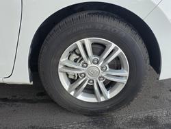 2023 LDV G10 +