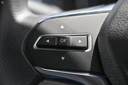 2023 LDV G10 +