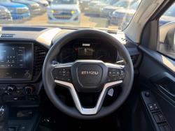 2026 Isuzu D-MAX SX