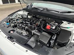 2019 Honda Accord VTi-LX