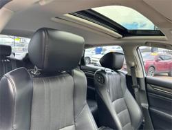 2019 Honda Accord VTi-LX