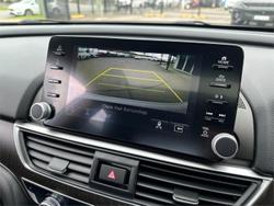 2019 Honda Accord VTi-LX