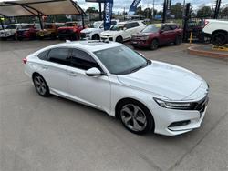 2019 Honda Accord VTi-LX