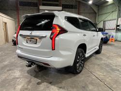 2022 Mitsubishi Pajero Sport GLS