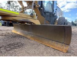 2013 Caterpillar 140M2