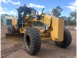 2013 Caterpillar 140M2