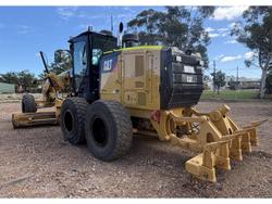 2013 Caterpillar 140M2