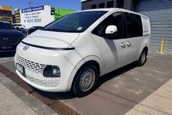 2024 Hyundai STARIA LOAD