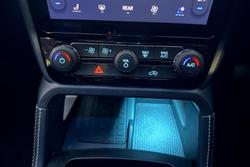 2025 Ford Everest Platinum