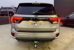 2025 Ford Everest Platinum