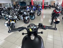 2025 Royal Enfield Classic 350 Dark